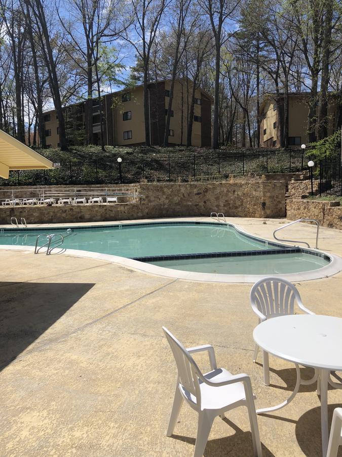 Modern Upscale Private Rooms Raleigh Exterior foto
